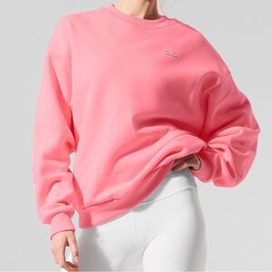 NWT ALO YOGA Accolade Crewneck Pullover Neon Bubblegum
